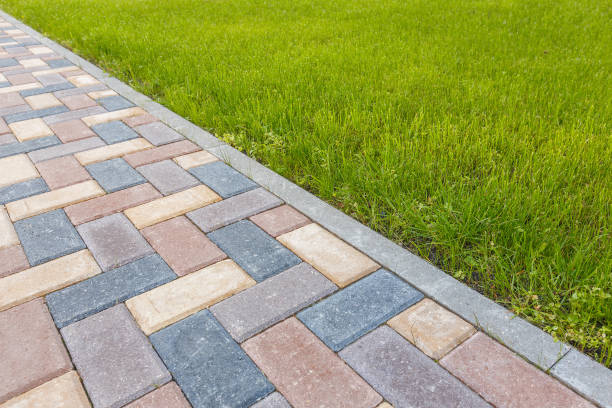 Best Interlocking Driveway Pavers  in Canyonville, OR